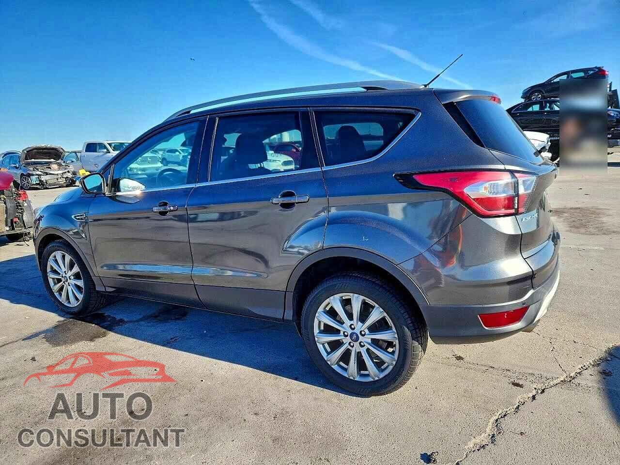 FORD ESCAPE 2017 - 1FMCU0JD2HUC72617