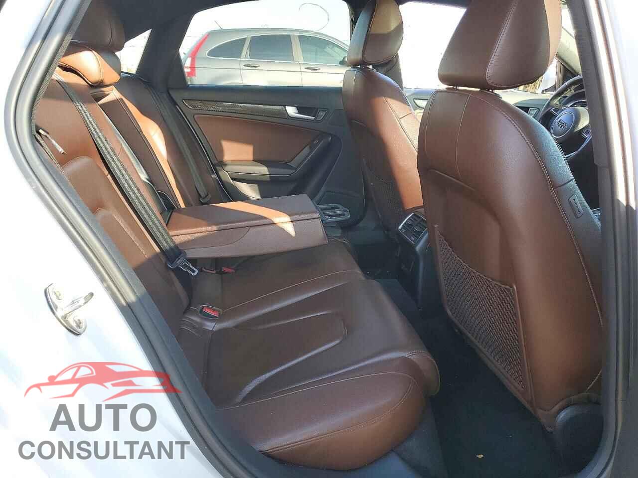 AUDI A4 2013 - WAUFFCFL7DN008856