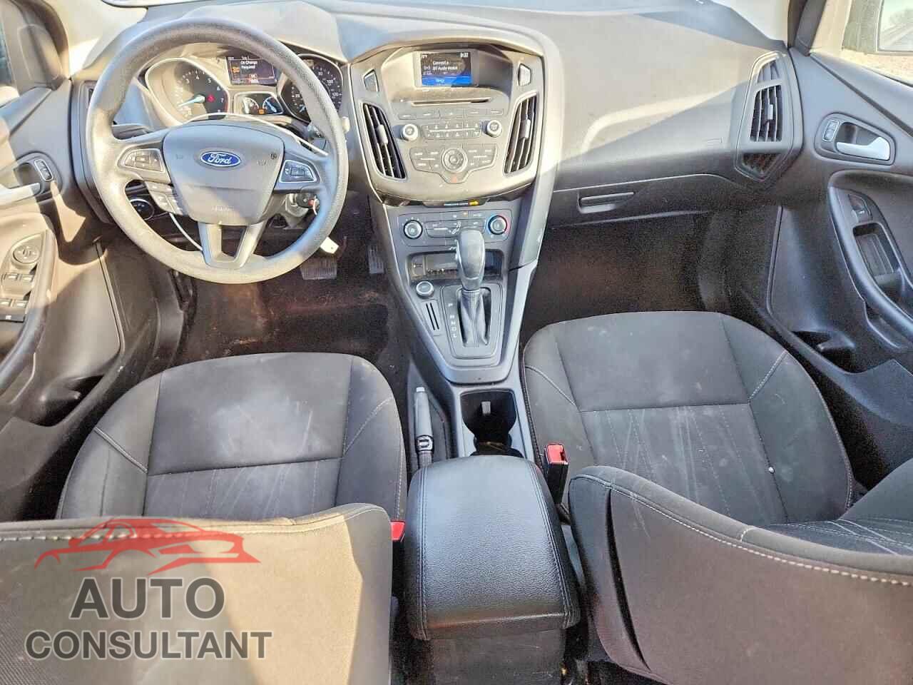FORD FOCUS 2017 - 1FADP3F24HL205795