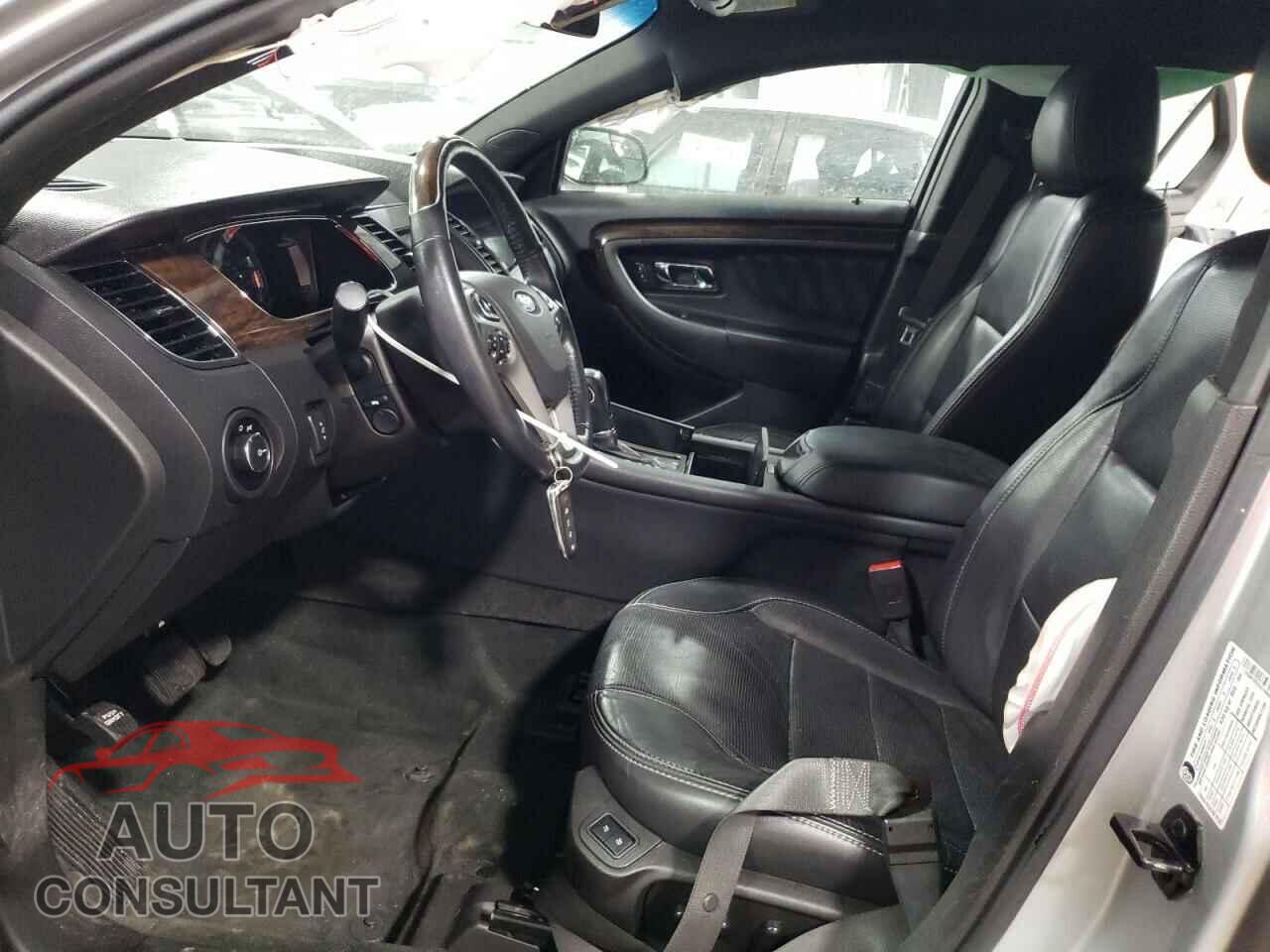 FORD TAURUS 2016 - 1FAHP2F82GG106688