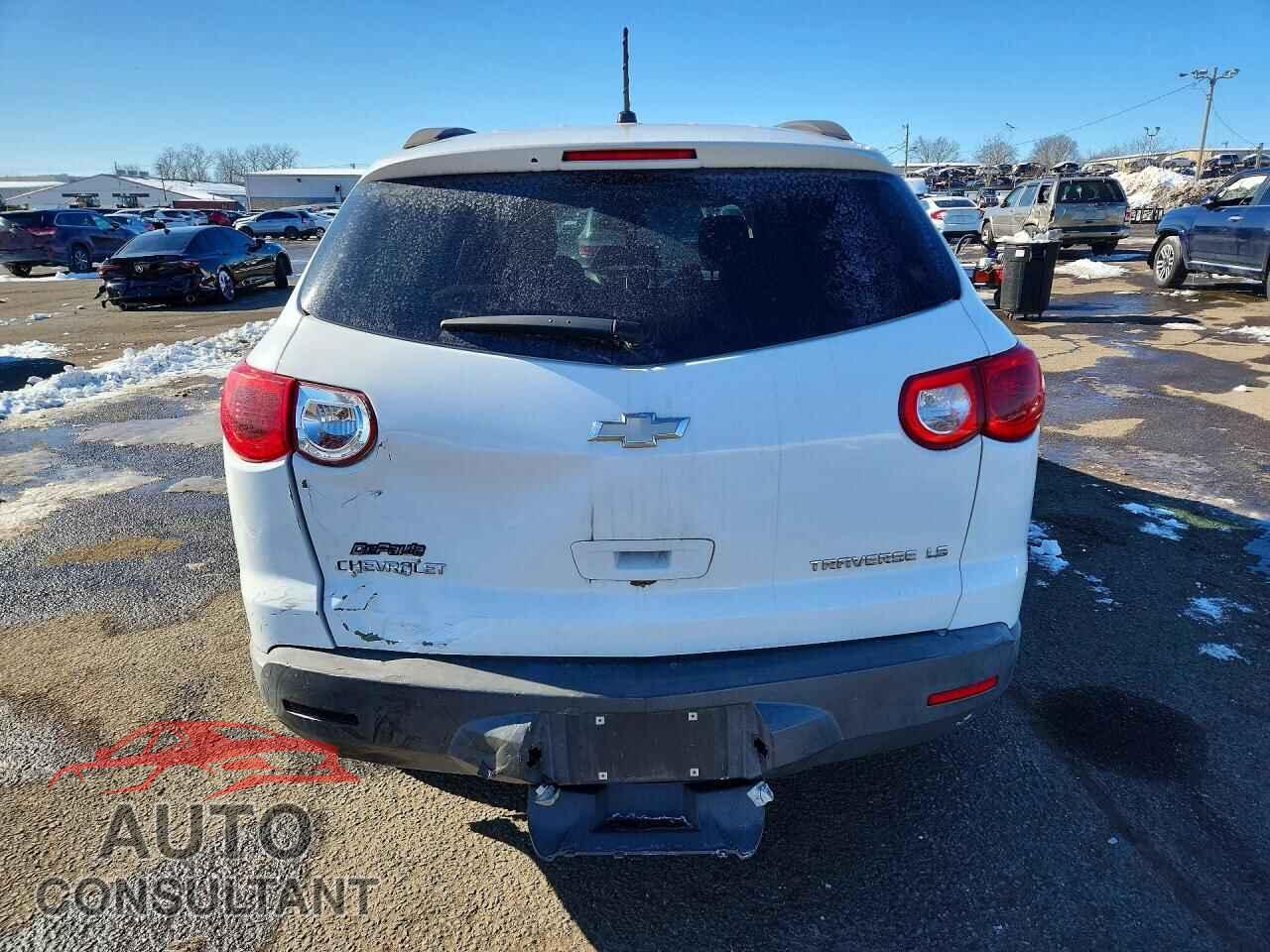 CHEVROLET TRAVERSE 2010 - 1GNLVEED7AS110306