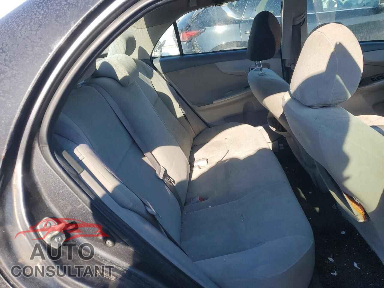 TOYOTA COROLLA 2010 - 2T1BU4EEXAC262284