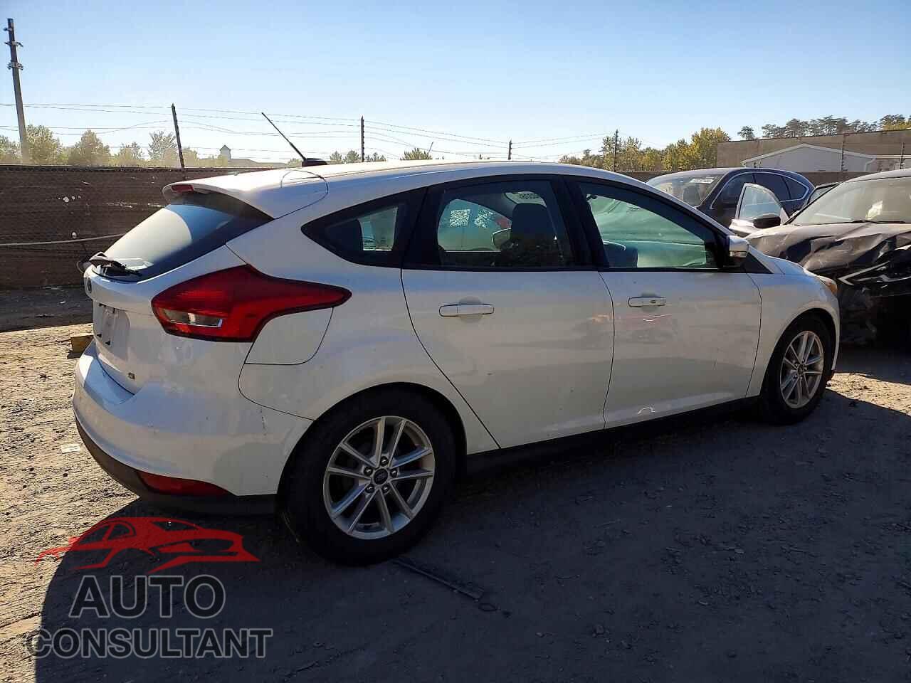 FORD FOCUS 2016 - 1FADP3K23GL301888