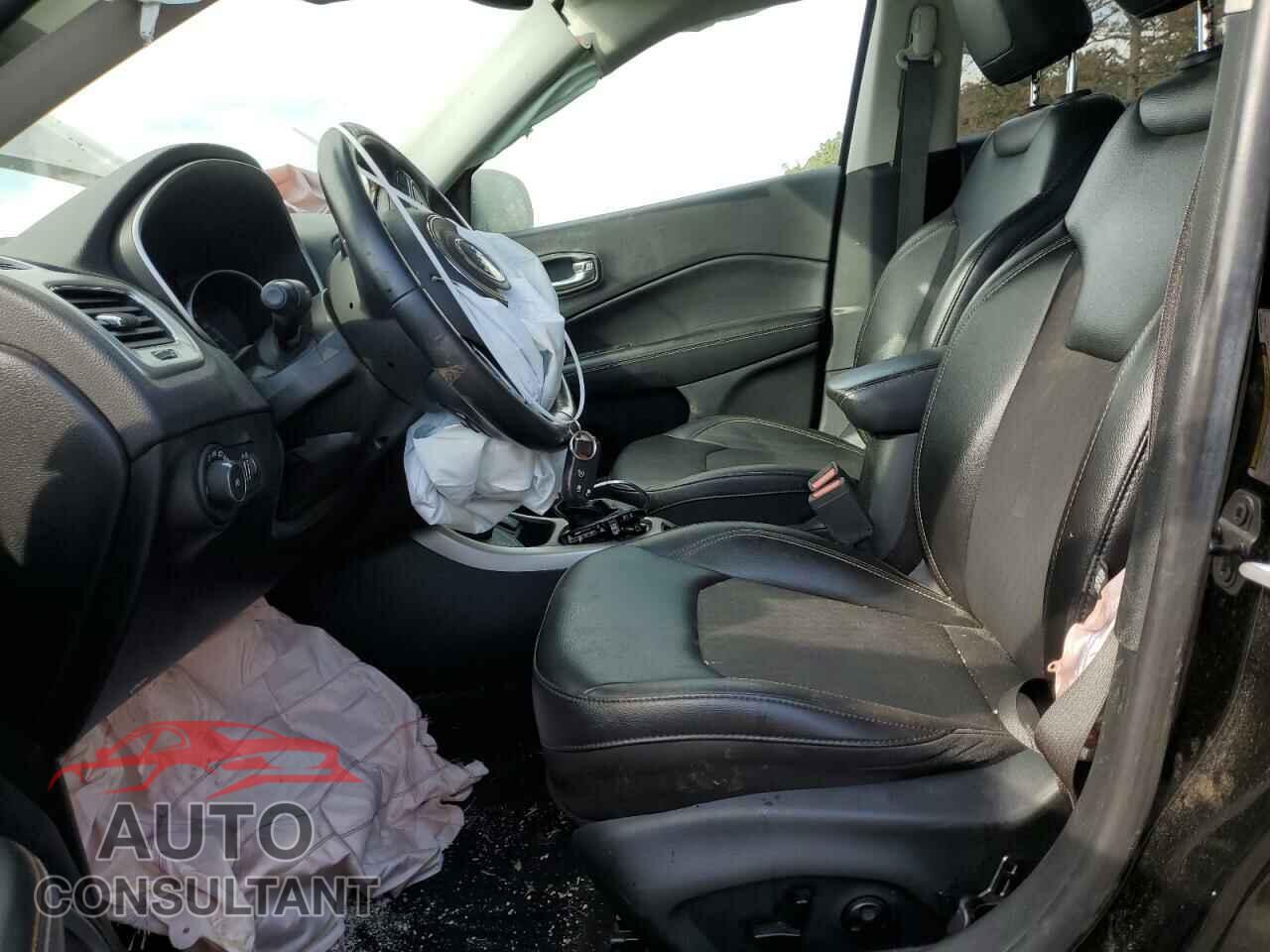 JEEP COMPASS 2019 - 3C4NJDBB3KT654294