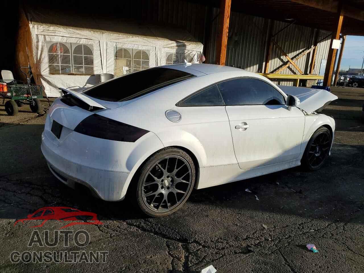 AUDI TT 2014 - TRUBFAFK0E1004885