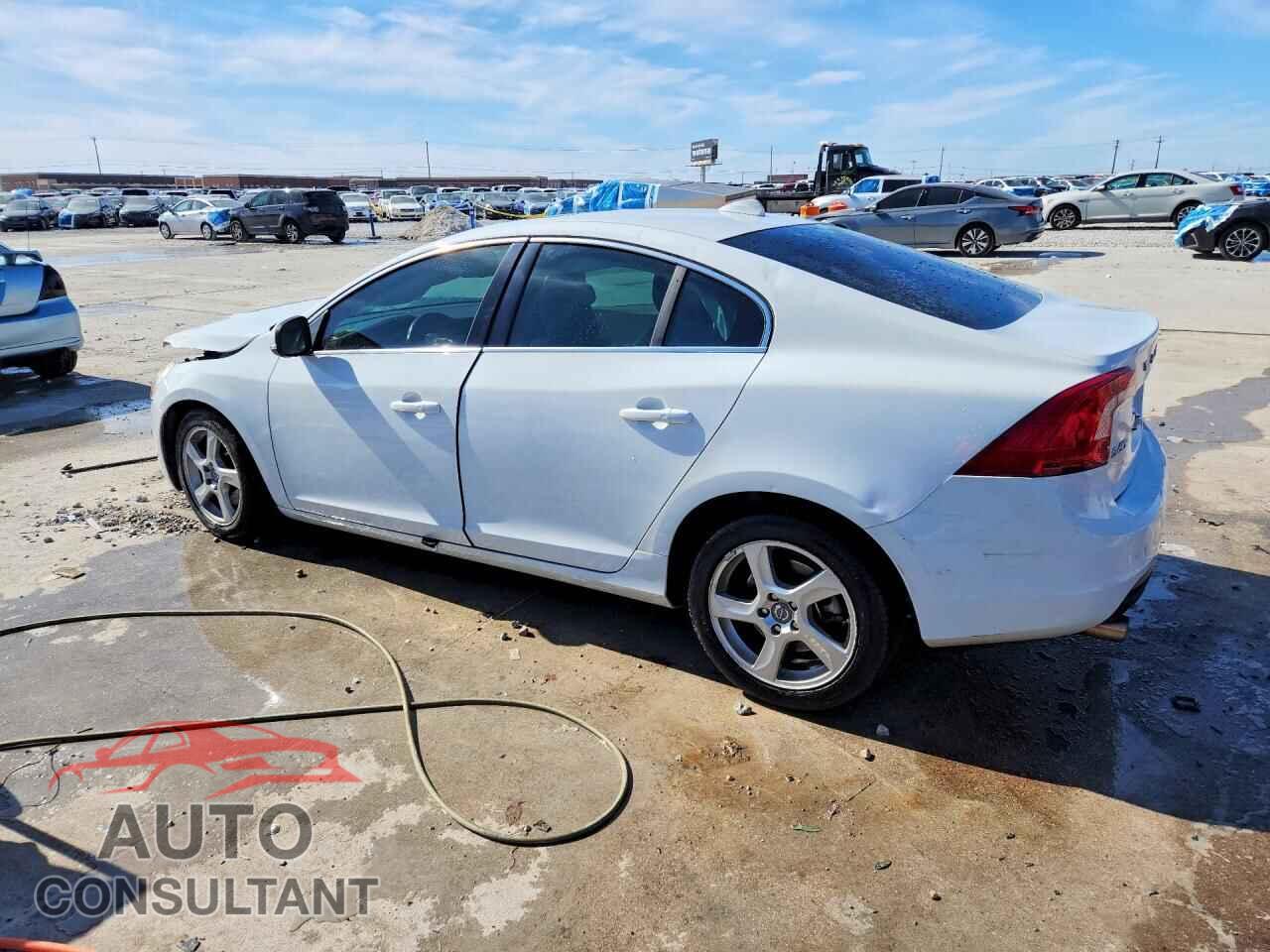 VOLVO S60 2013 - YV1612FS0D1216730