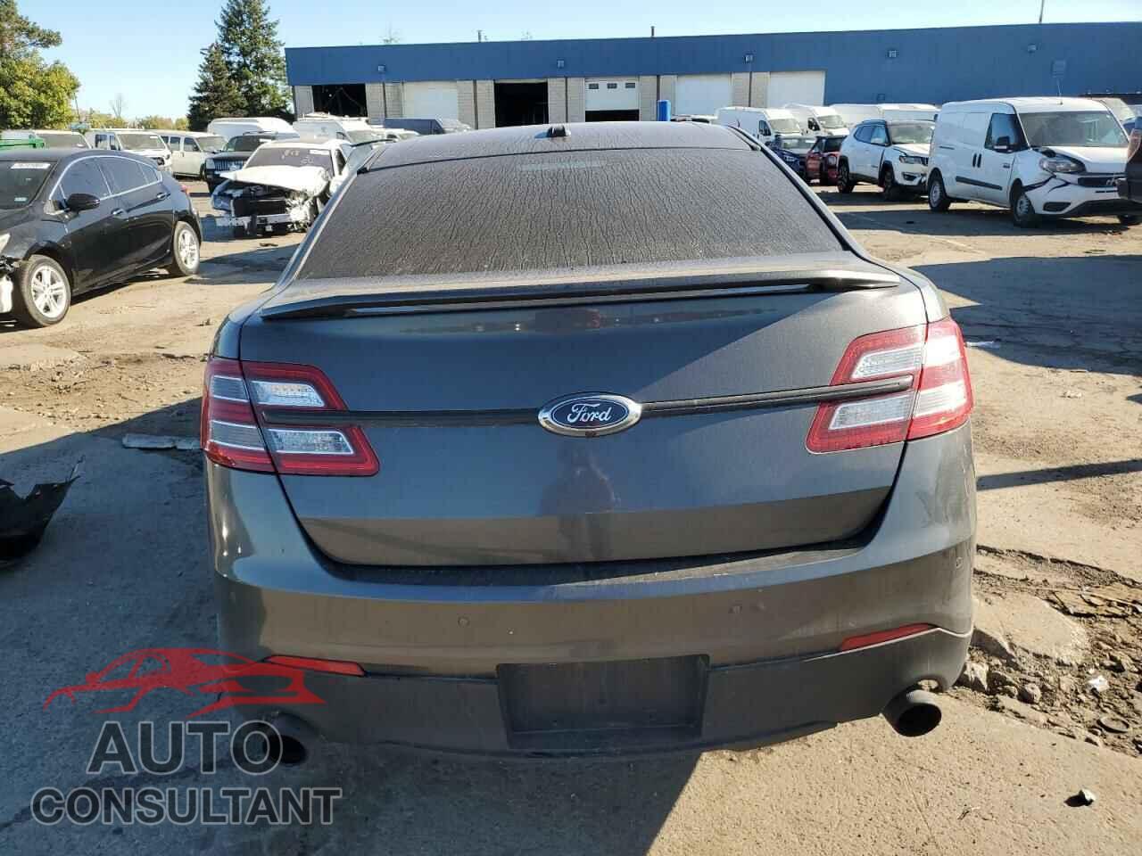 FORD TAURUS 2016 - 1FAHP2KT4GG136348