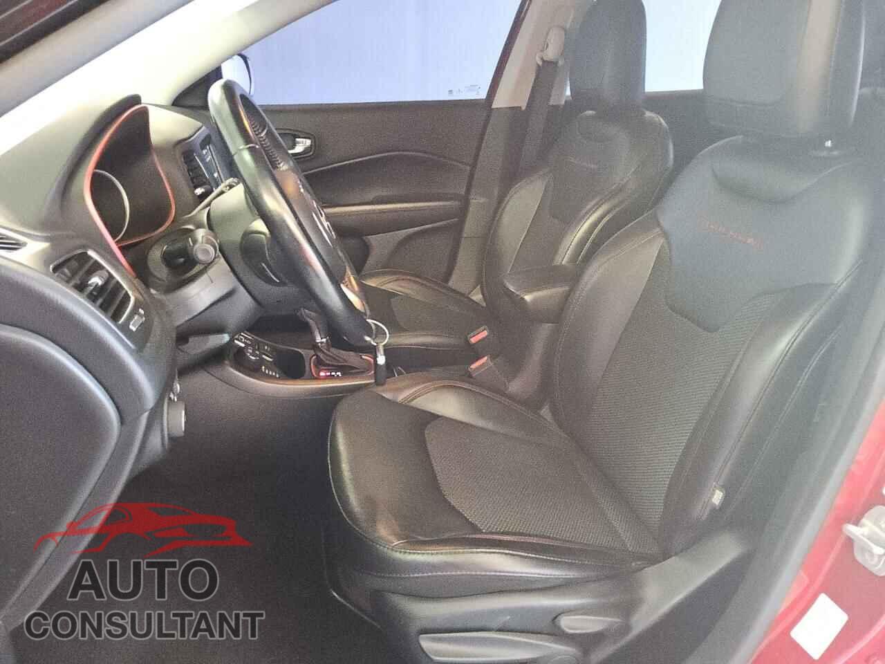 JEEP COMPASS 2020 - 3C4NJDDB6LT195258