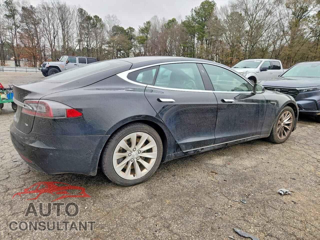 TESLA MODEL S 2017 - 5YJSA1E17HF204191