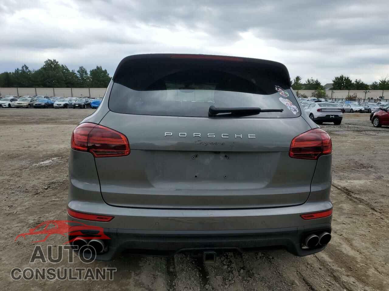PORSCHE CAYENNE 2016 - WP1AB2A20GLA92924