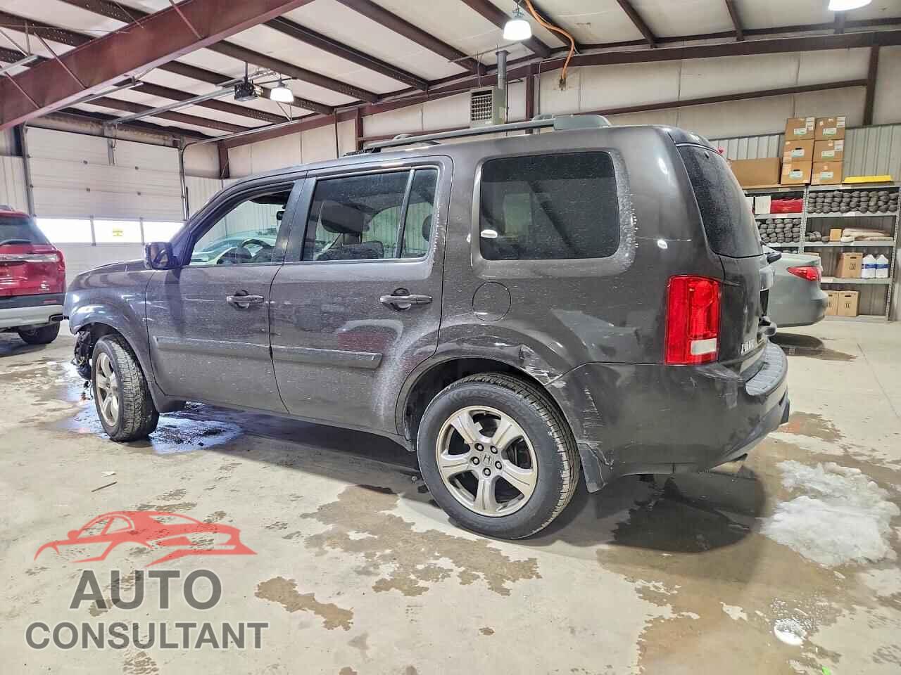 HONDA PILOT 2015 - 5FNYF4H57FB042748