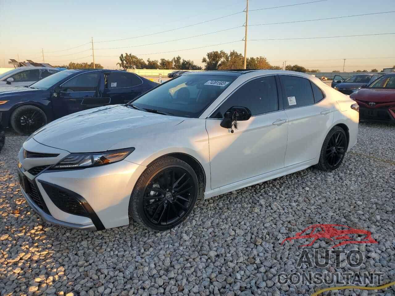 TOYOTA CAMRY 2024 - 4T1KZ1AK6RU090020