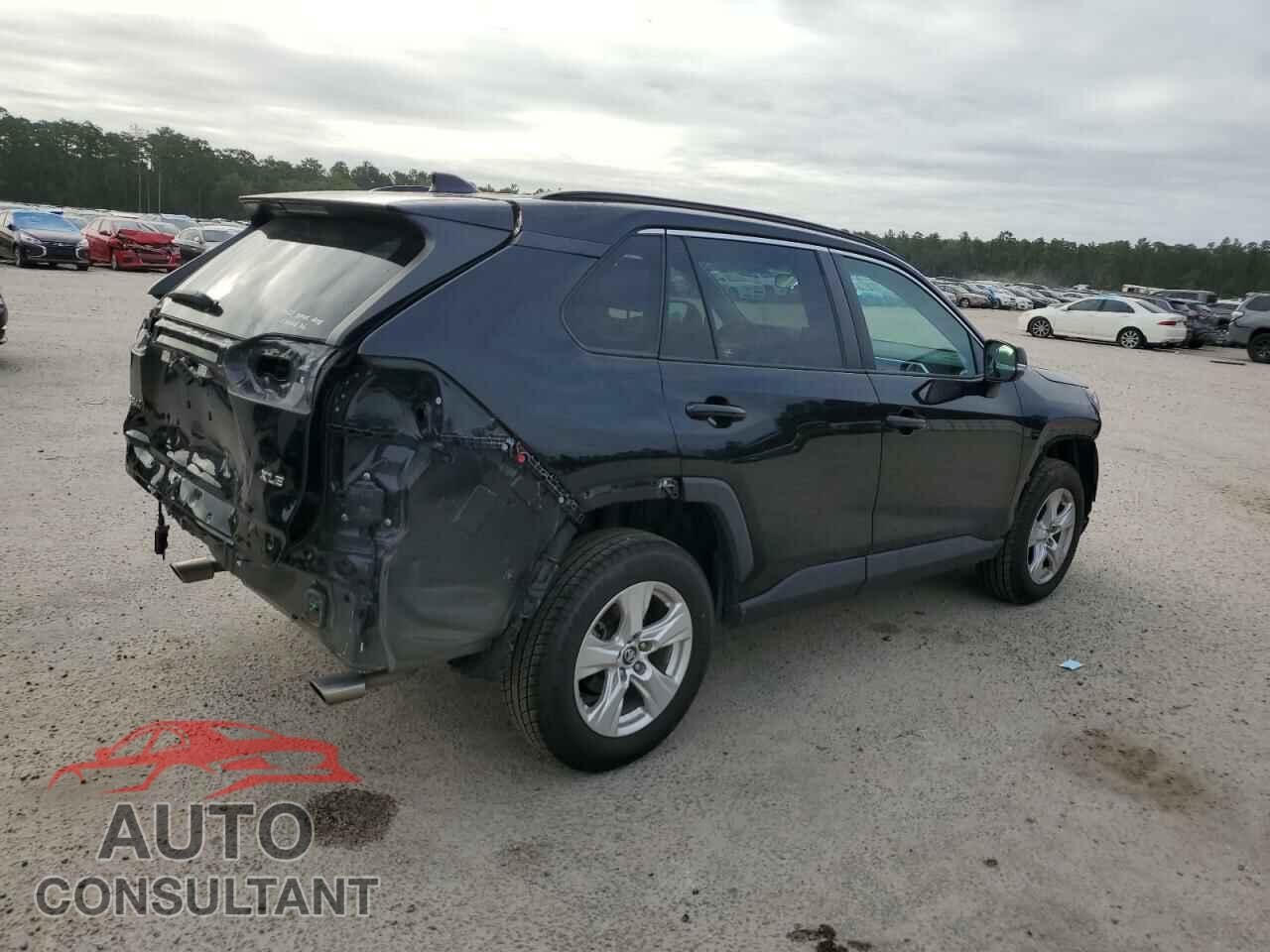 TOYOTA RAV4 2021 - 2T3W1RFV2MC095033