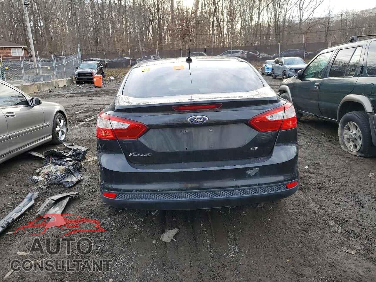FORD FOCUS 2014 - 1FADP3F23EL456819