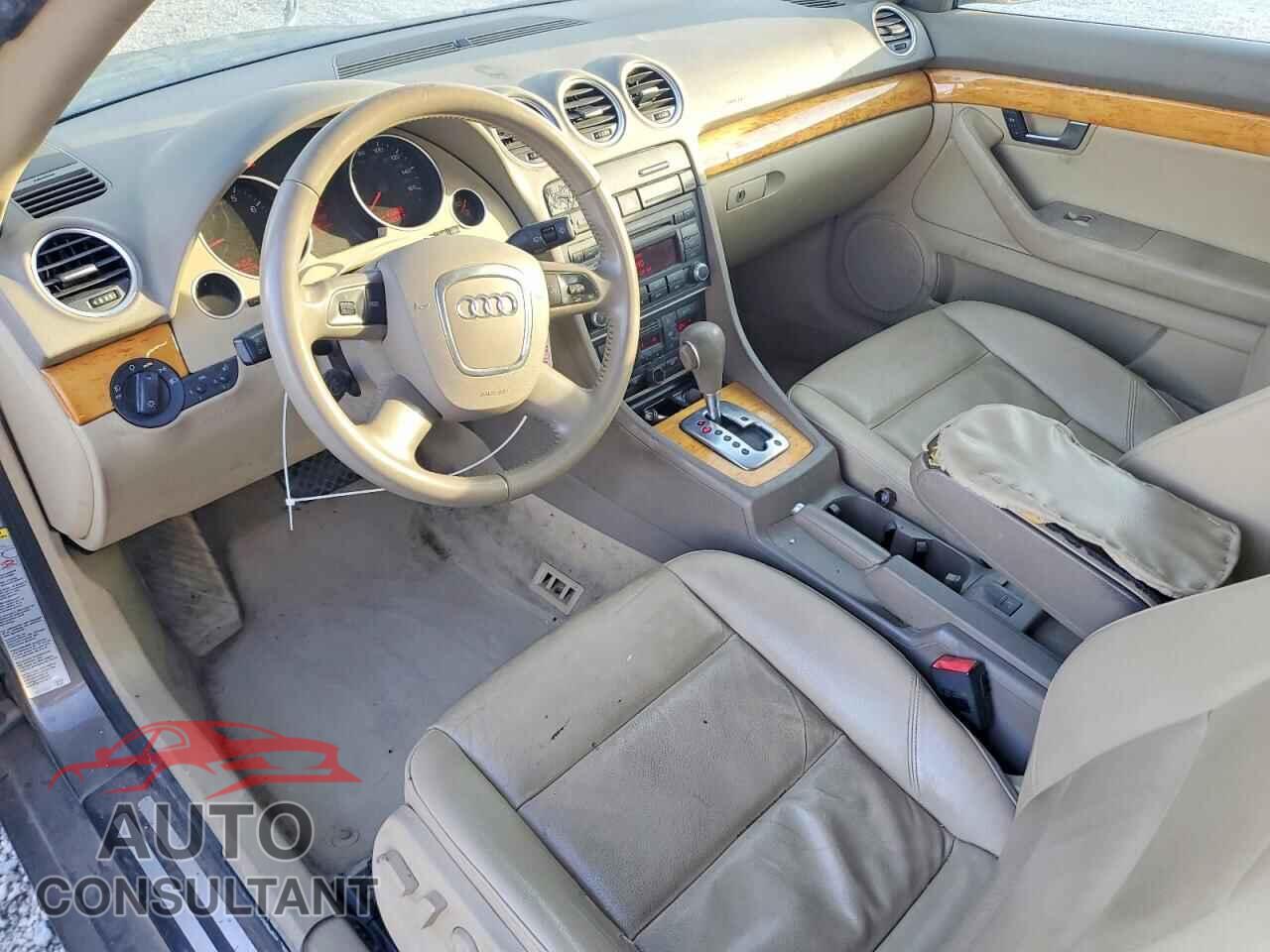 AUDI A4 2009 - WAUDF48H99K005438
