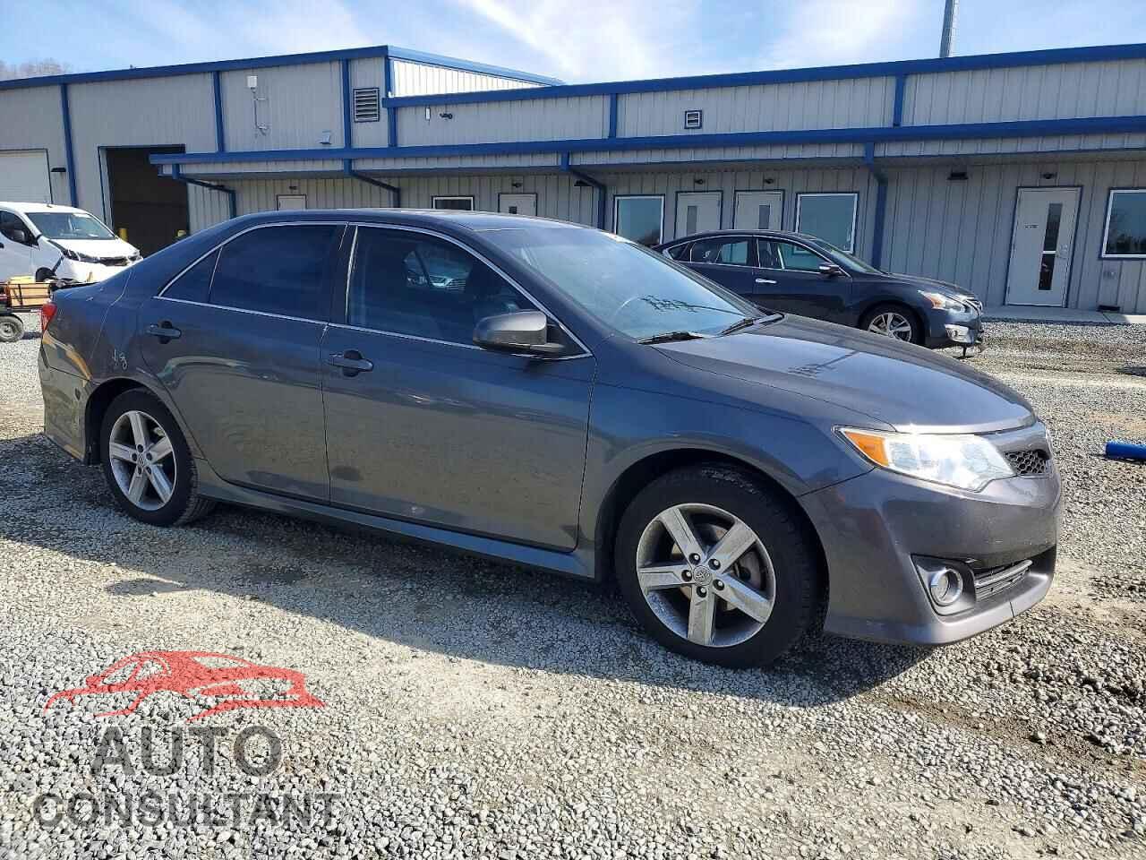 TOYOTA CAMRY 2012 - 4T1BF1FK0CU186301