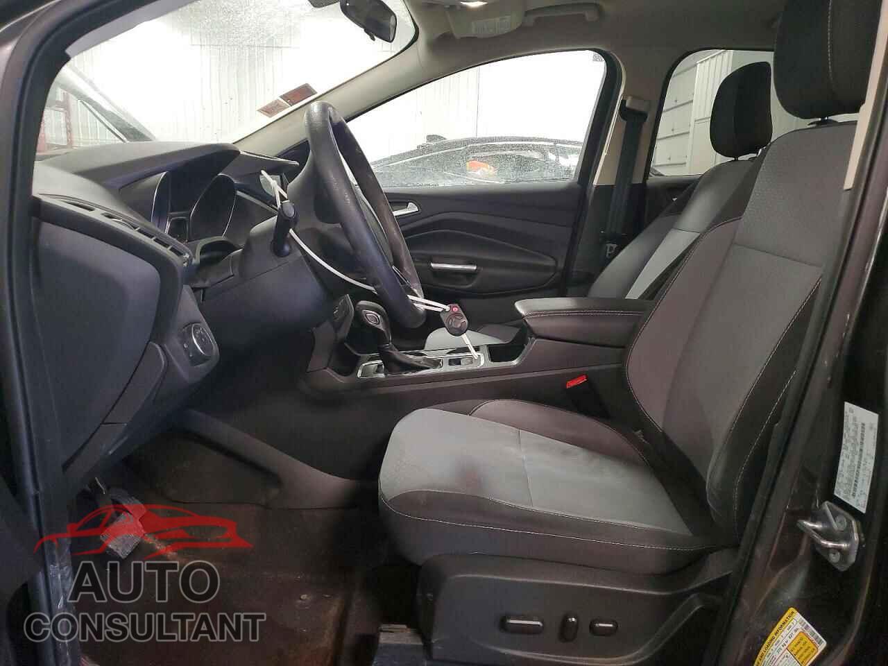 FORD ESCAPE 2018 - 1FMCU9GD2JUC48514