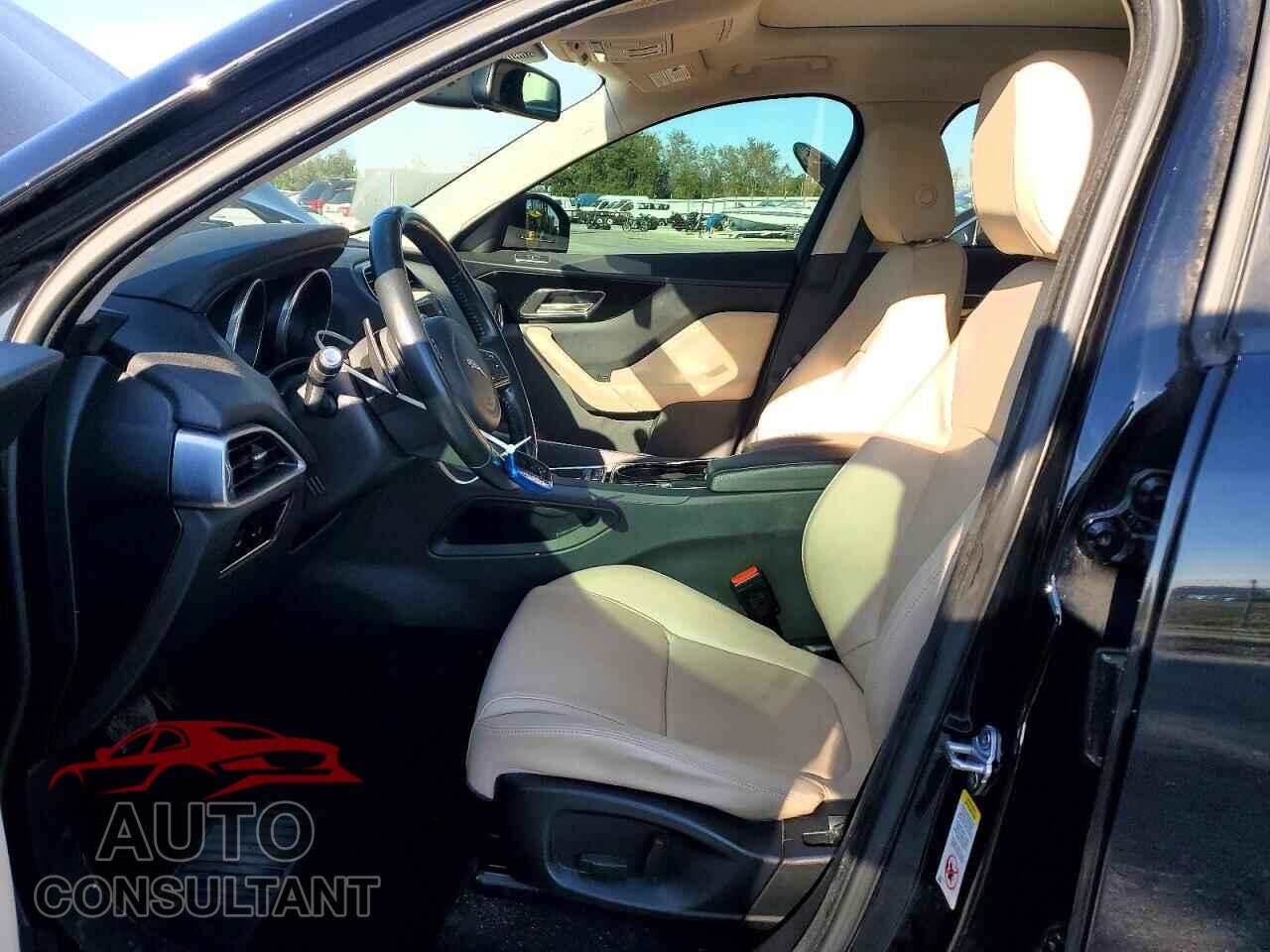 JAGUAR F-PACE 2017 - SADCJ2BV9HA496781