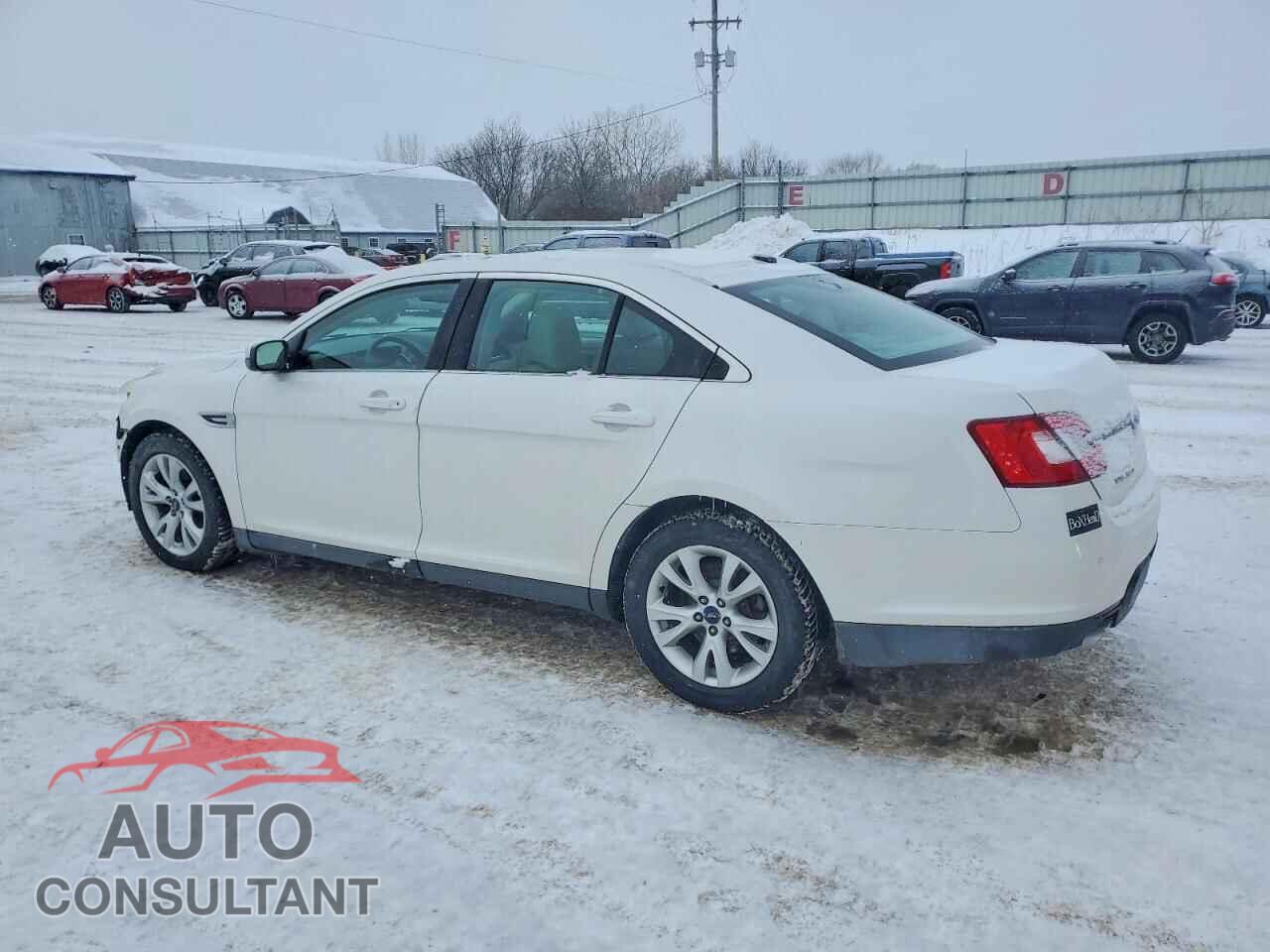 FORD TAURUS 2011 - 1FAHP2EW6BG133613