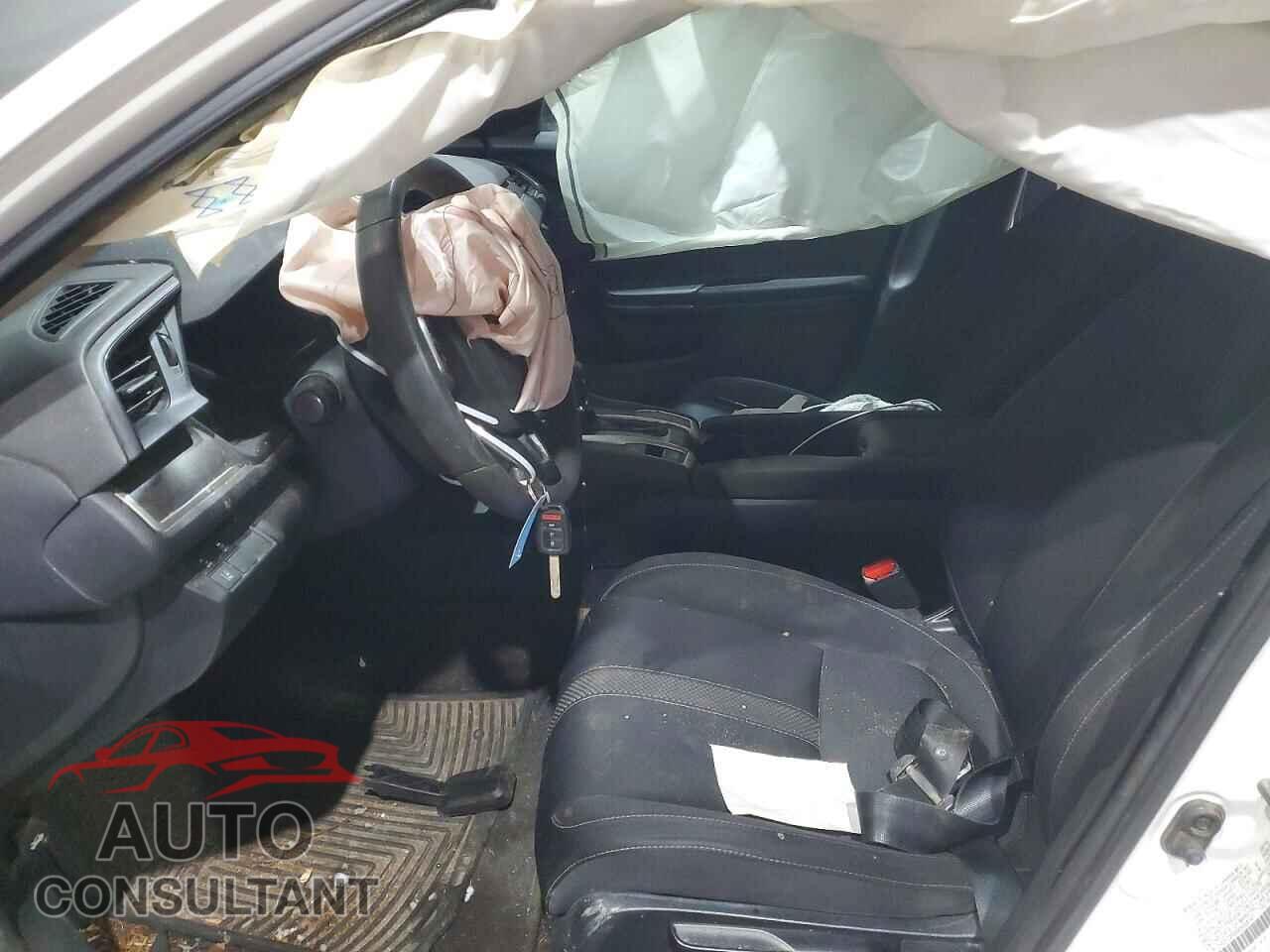 HONDA CIVIC 2019 - 2HGFC2F66KH568147