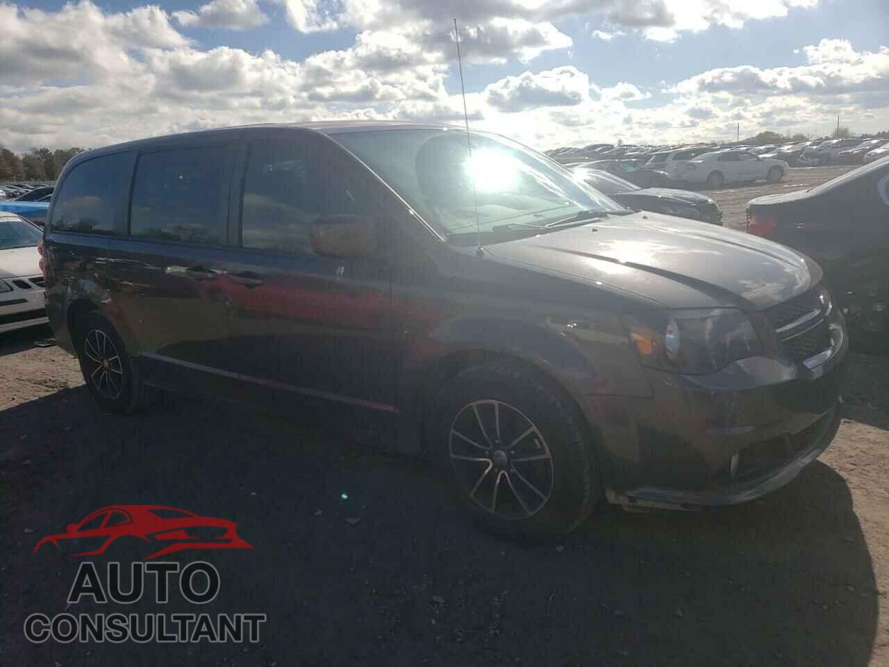 DODGE CARAVAN 2018 - 2C4RDGBG0JR244589