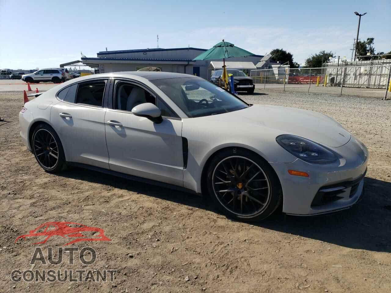 PORSCHE PANAMERA 2017 - WP0AB2A76HL123883