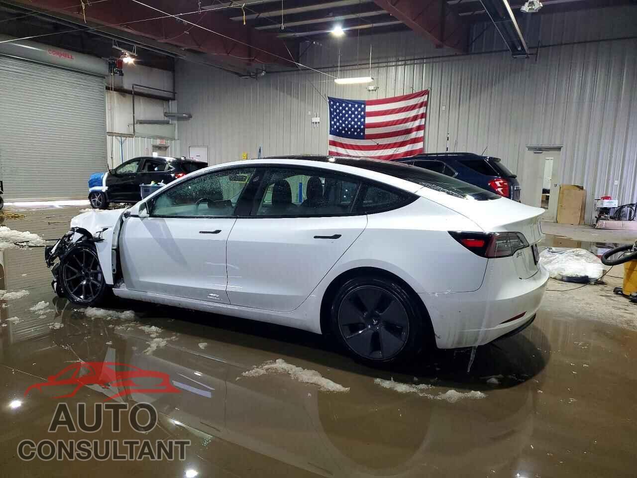 TESLA MODEL 3 2022 - 5YJ3E1EB4NF105325