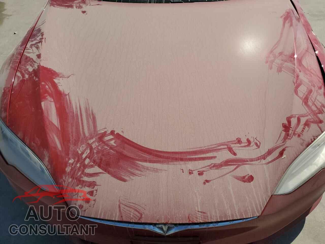 TESLA MODEL S 2016 - 5YJSA1E40GF162519