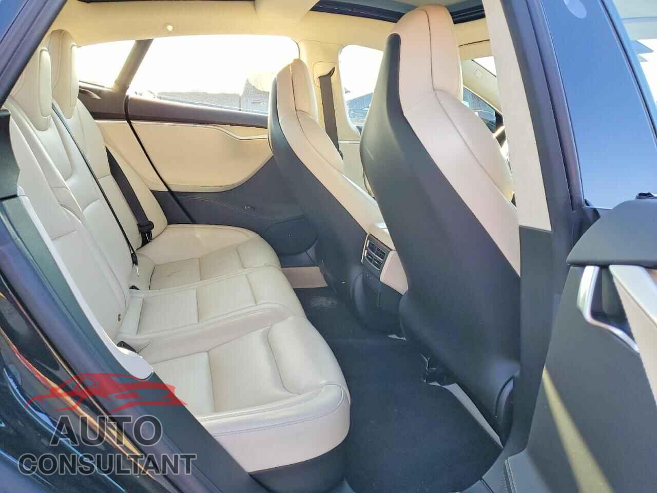 TESLA MODEL S 2017 - 5YJSA1E28HF229870