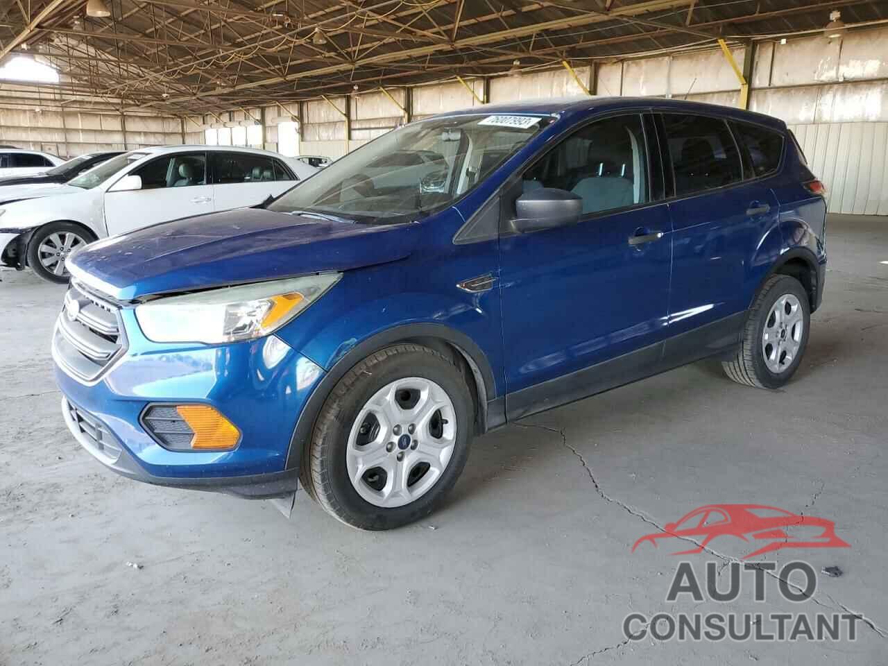 FORD ESCAPE 2017 - 1FMCU0F70HUB02808