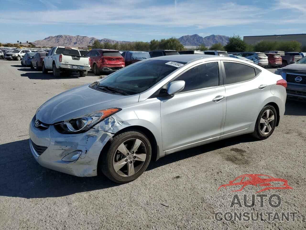 HYUNDAI ELANTRA 2013 - 5NPDH4AE4DH152433