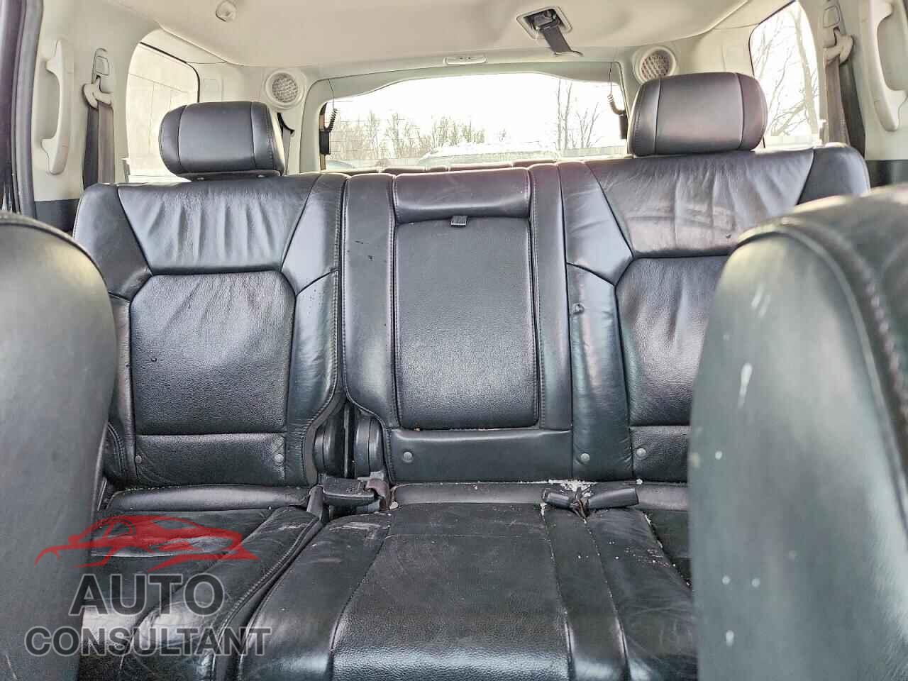 HONDA PILOT 2011 - 5FNYF4H9XBB080455