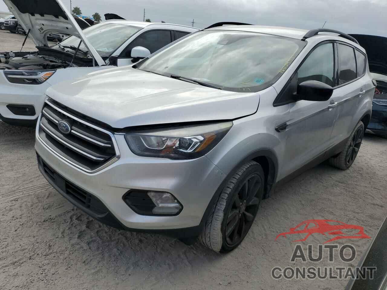 FORD ESCAPE 2018 - 1FMCU0GD3JUC27554