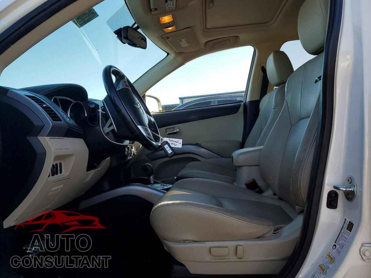 MITSUBISHI OUTLANDER 2013 - JA4JS4AX7DU006954