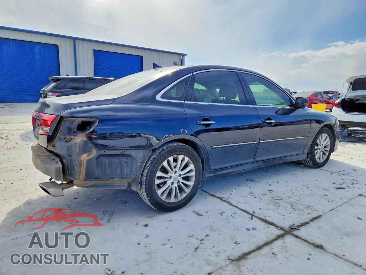 HYUNDAI AZERA 2011 - KMHFC4DD2BA539640