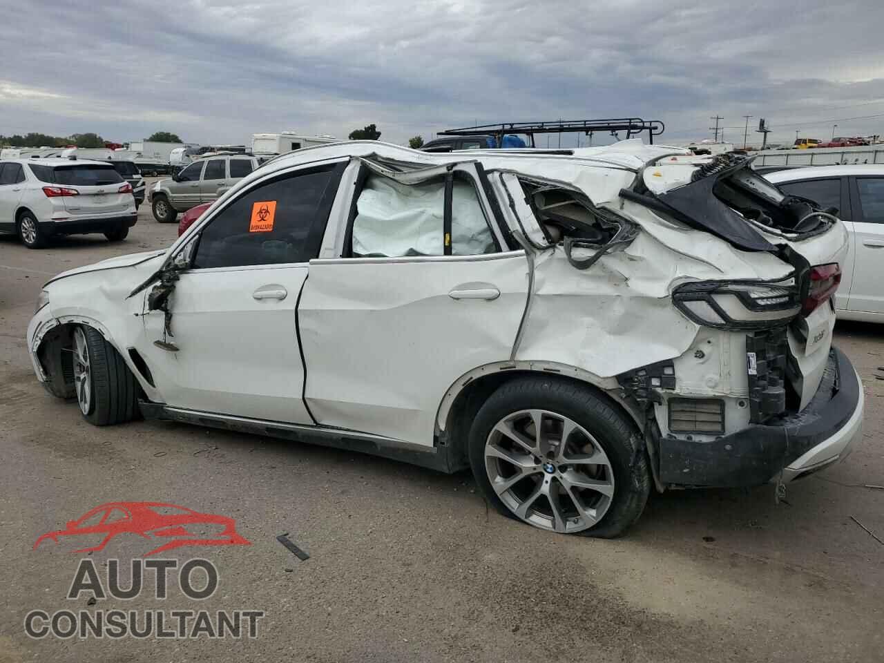 BMW X5 2021 - 5UXCR6C04M9E78751