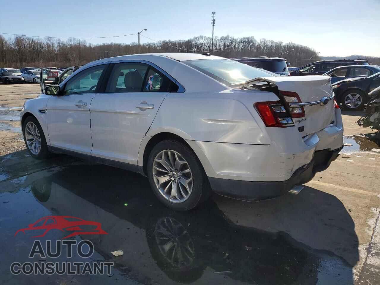 FORD TAURUS 2014 - 1FAHP2F83EG186127