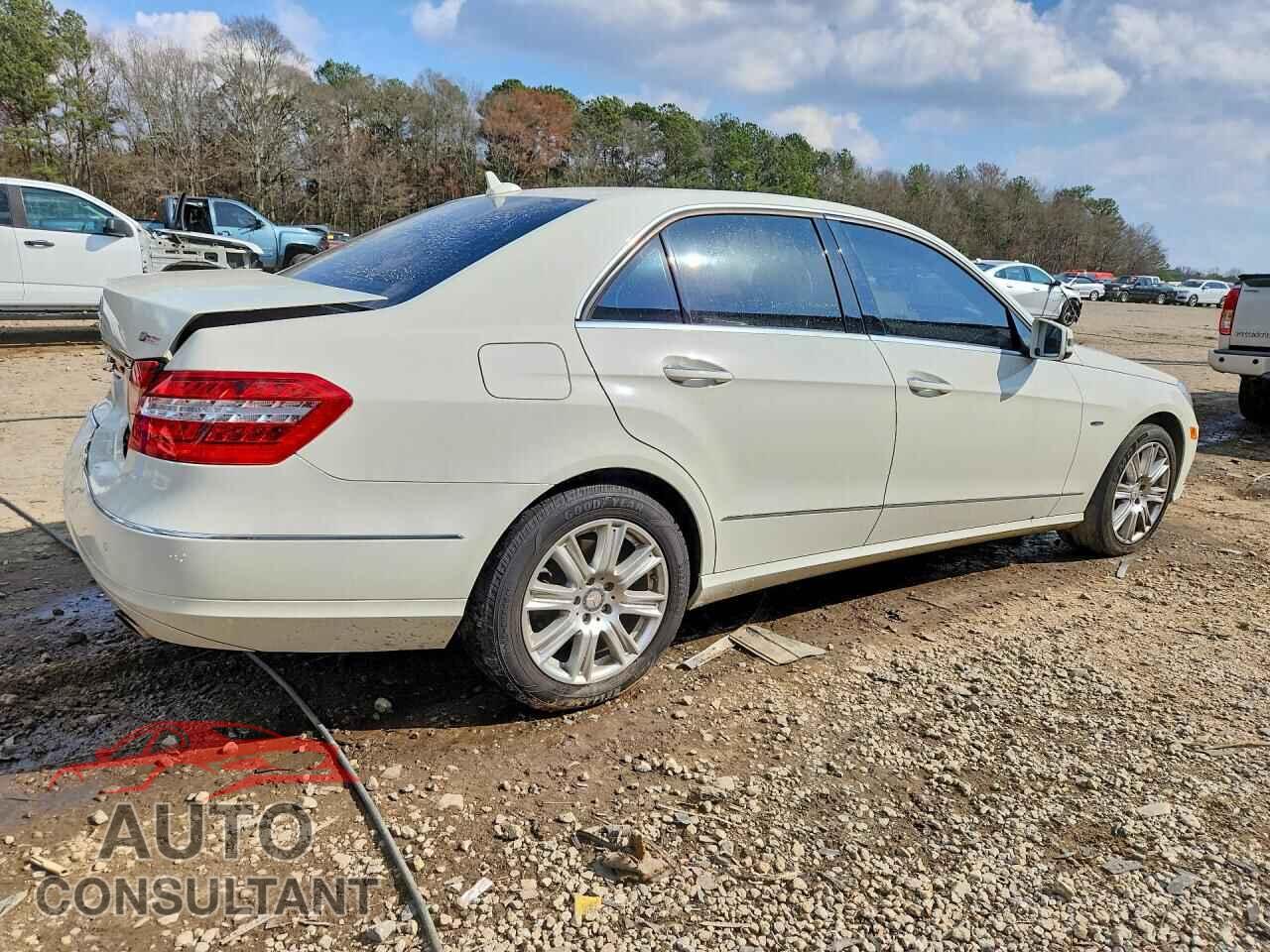 MERCEDES-BENZ E-CLASS 2012 - WDDHF5KB6CA654017