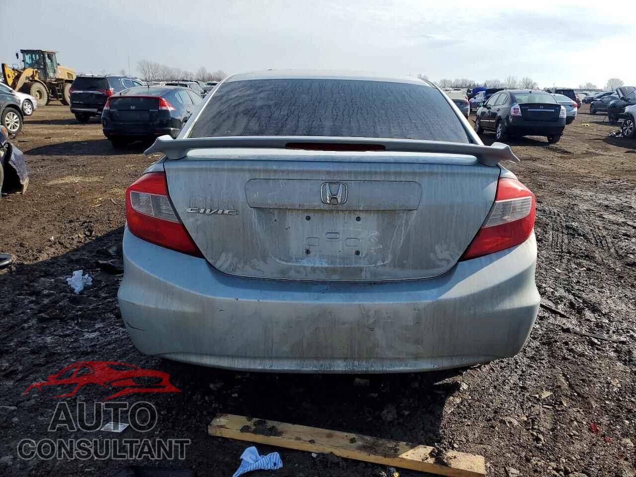 HONDA CIVIC 2012 - 2HGFB2F81CH529522
