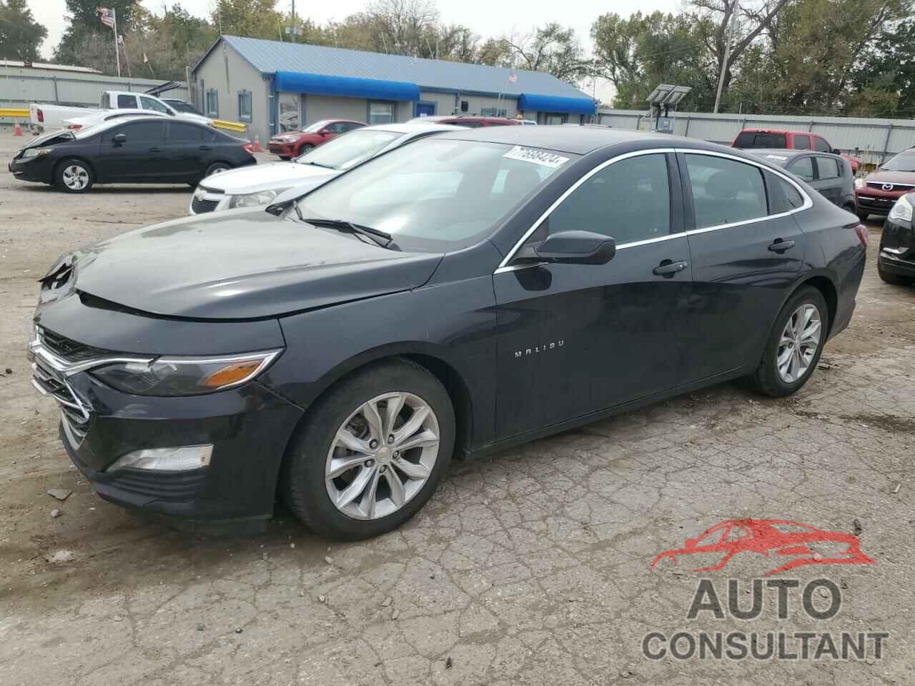 CHEVROLET MALIBU 2020 - 1G1ZD5STXLF093863