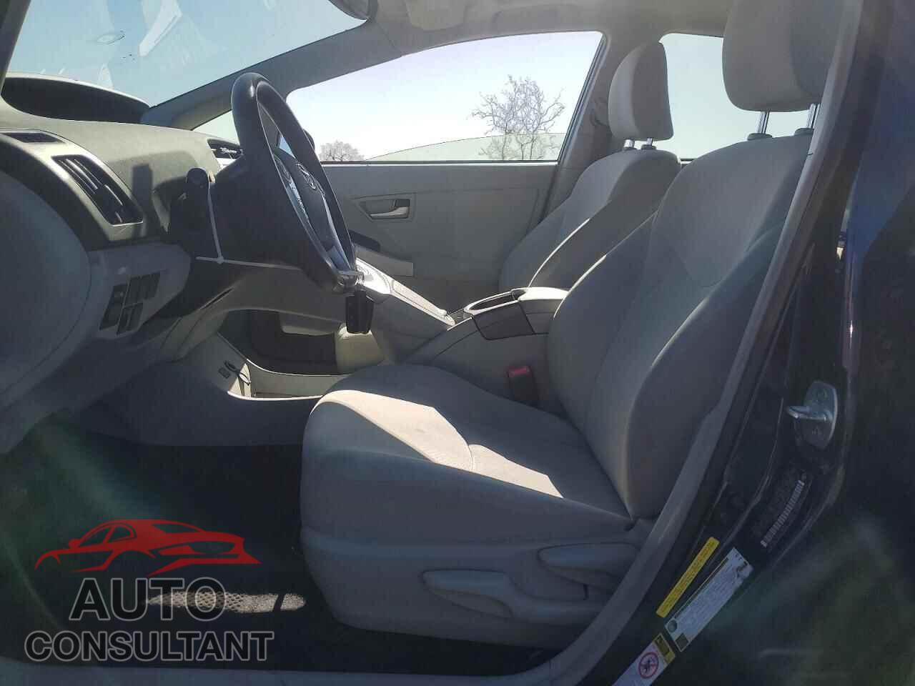 TOYOTA PRIUS 2013 - JTDKN3DU2D1616632