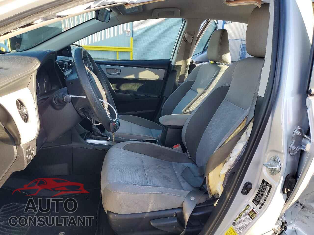 TOYOTA COROLLA 2017 - 2T1BURHE9HC957701