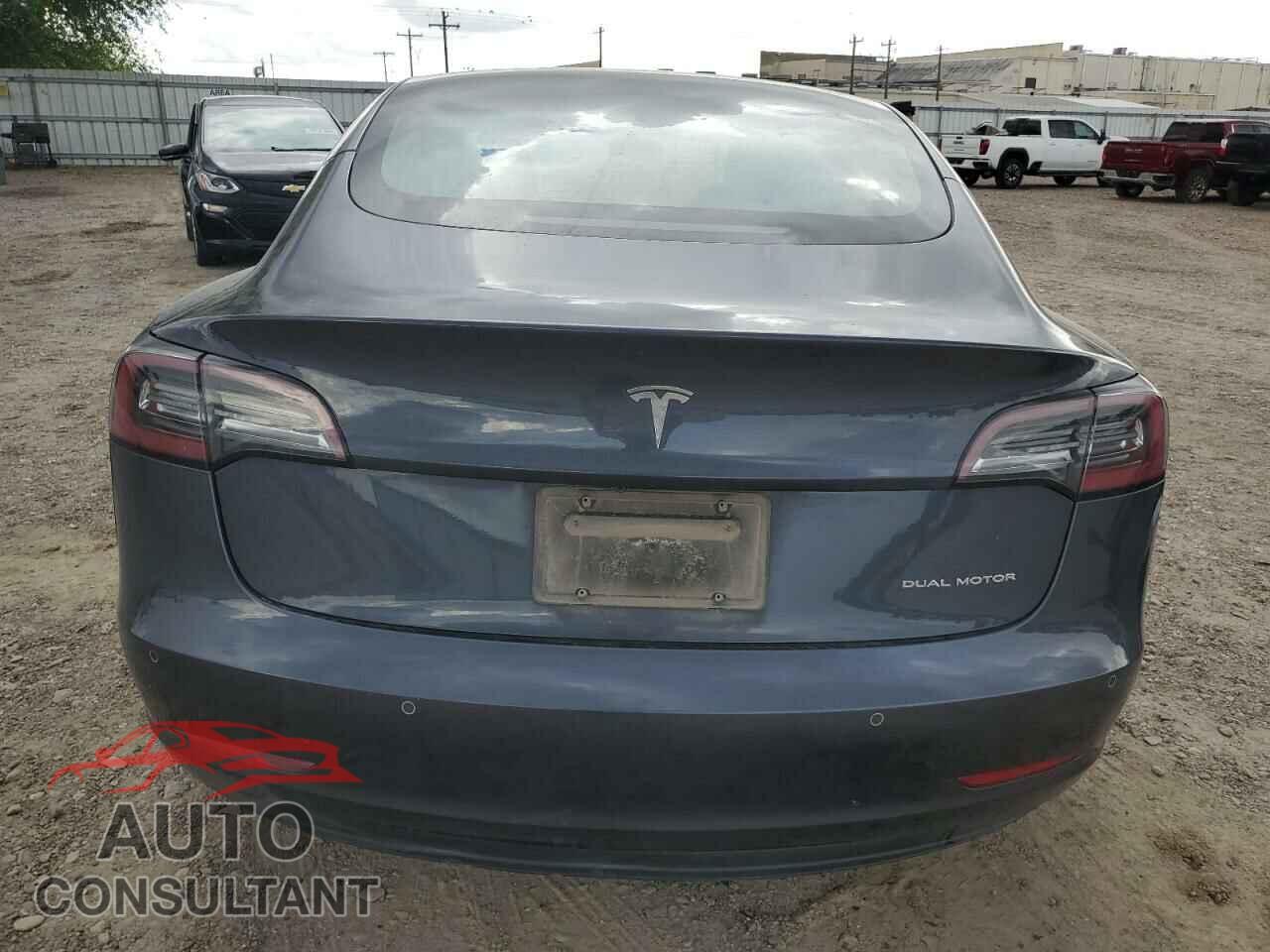 TESLA MODEL 3 2022 - 5YJ3E1EBXNF125546