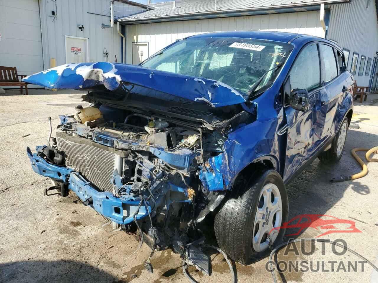 FORD ESCAPE 2017 - 1FMCU0F70HUB75337