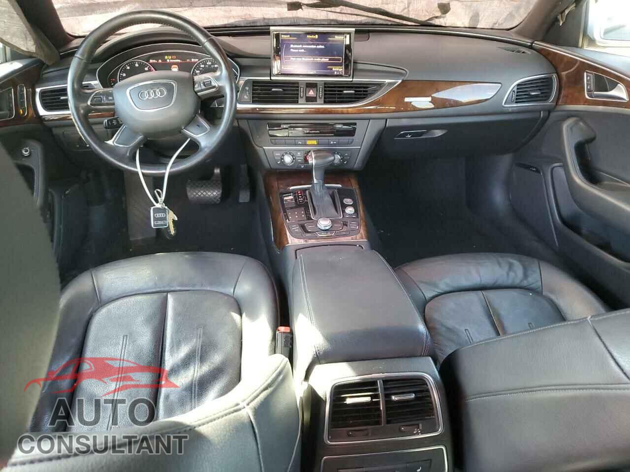AUDI A6 2013 - WAUGFAFC1DN084694
