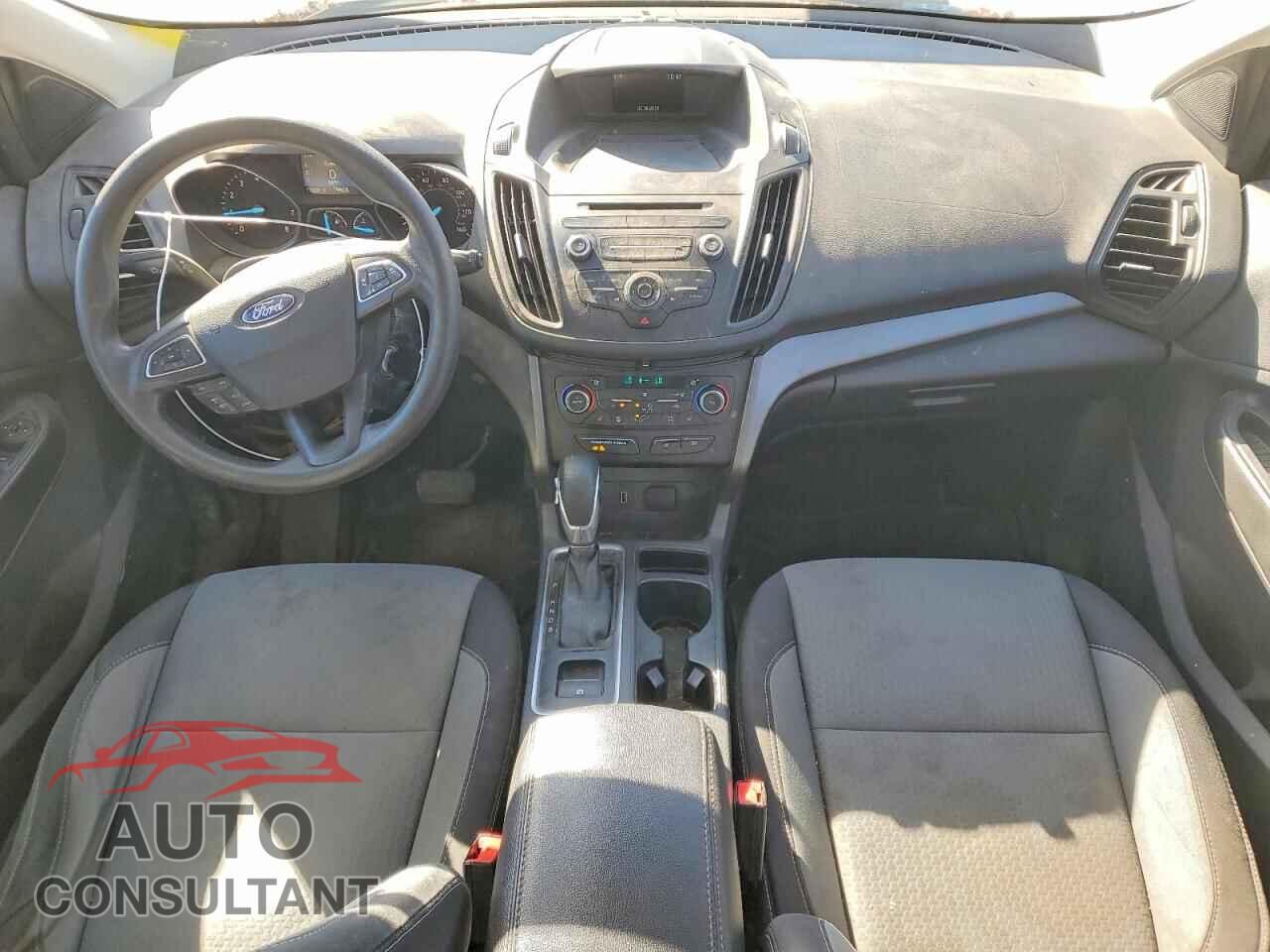 FORD ESCAPE 2018 - 1FMCU9GD2JUB45268