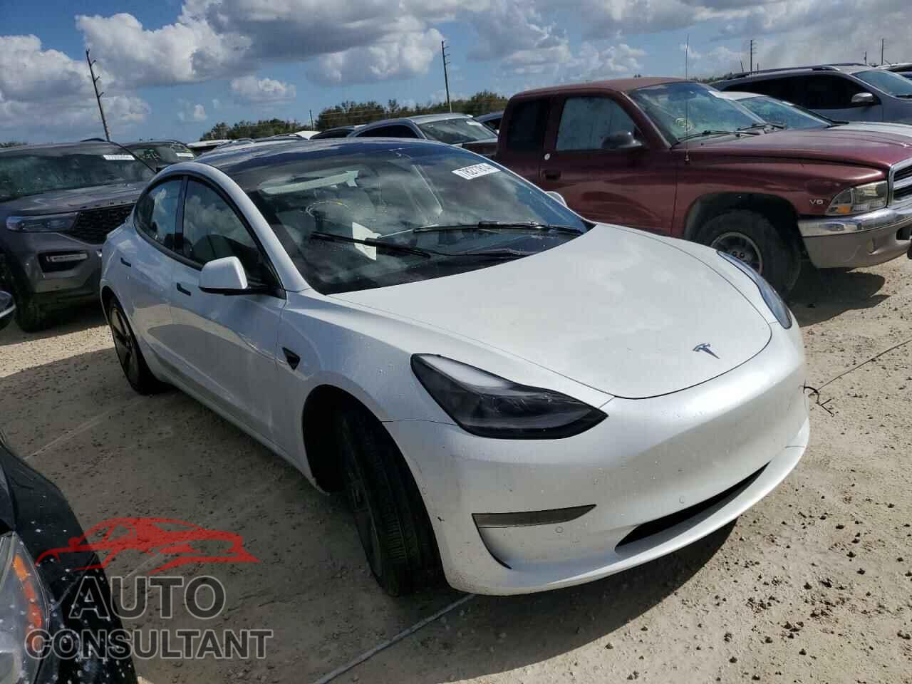 TESLA MODEL 3 2022 - 5YJ3E1EA8NF346554