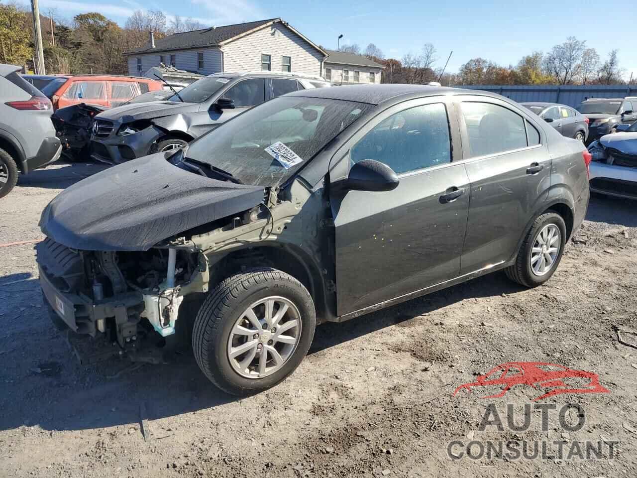 CHEVROLET SONIC 2017 - 1G1JD5SG5H4135083