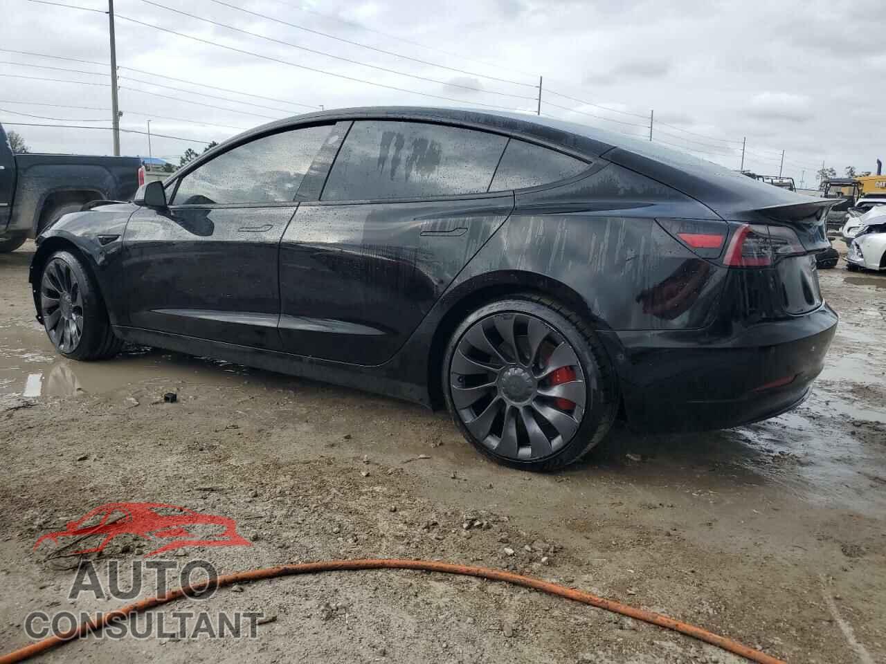 TESLA MODEL 3 2021 - 5YJ3E1EC5MF044008