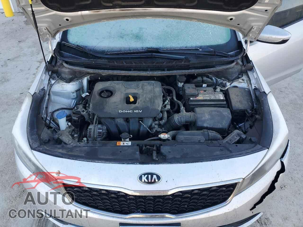 KIA FORTE 2017 - 3KPFK4A75HE157758